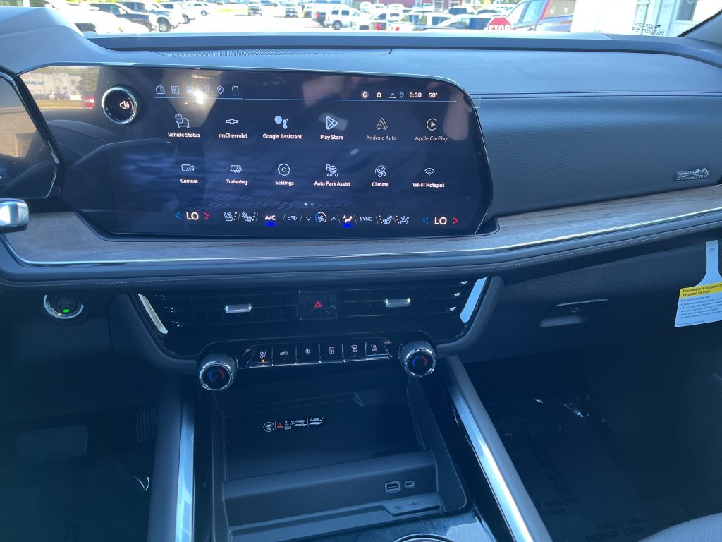 New 2026 Chevrolet Suburban High Country w/ Sun And Tow Package AWD/4WD image 17