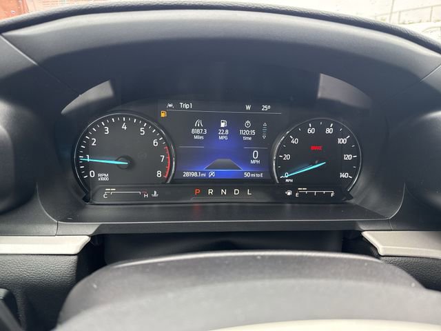 Used 2023 Ford Explorer XLT w/ Equipment Group 202A image 12