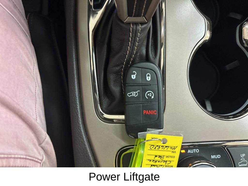 Used 2017 Jeep Grand Cherokee Summit AWD/4WD image 35