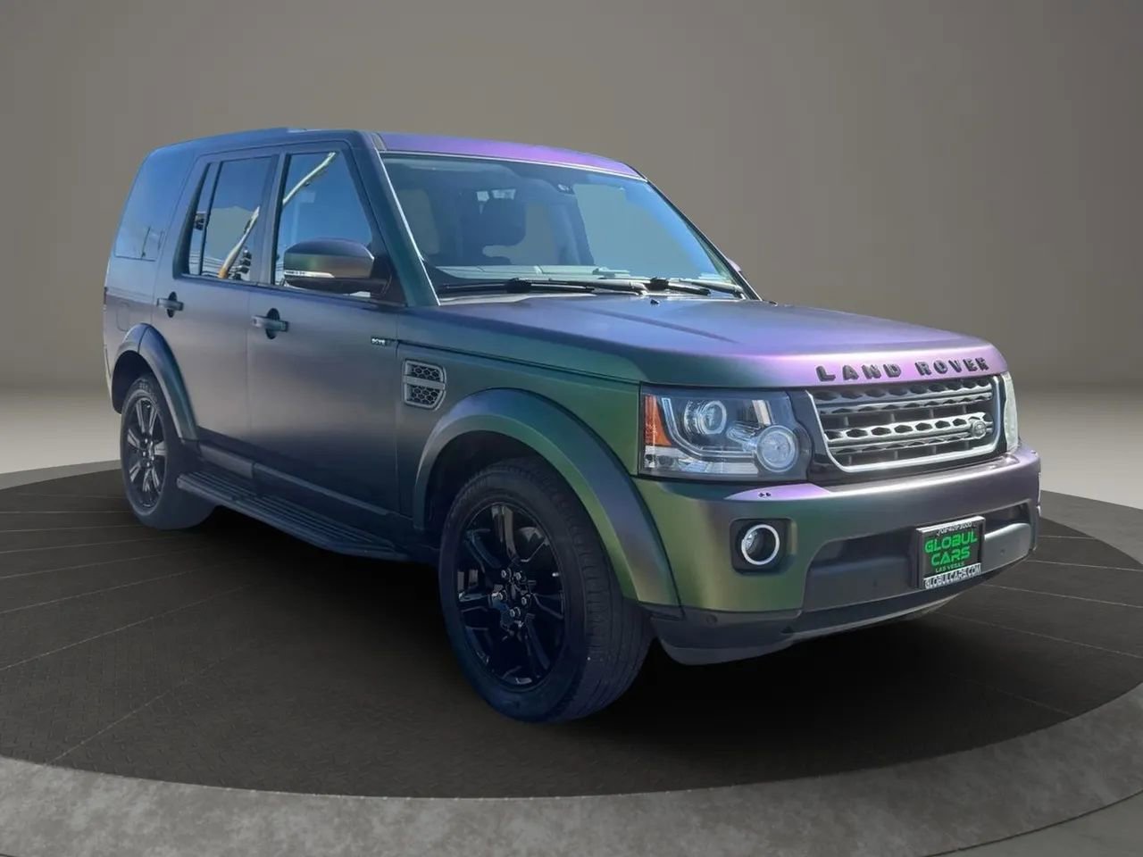 Used 2015 Land Rover LR4 HSE image 4