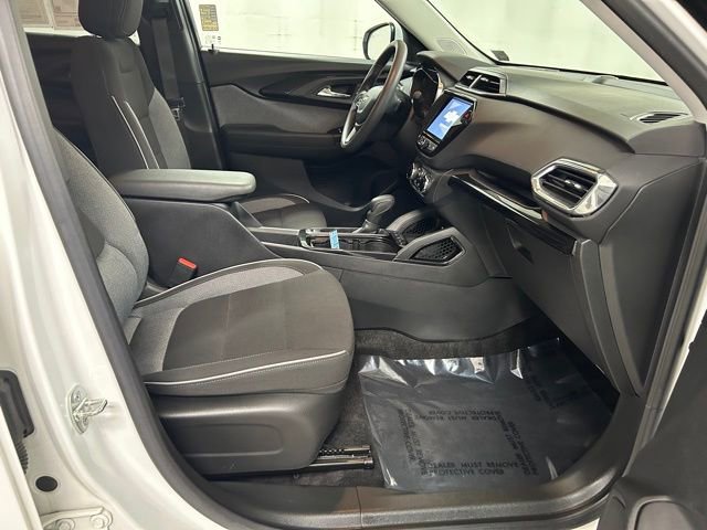 Used 2023 Chevrolet TrailBlazer LT w/ Convenience Package image 13