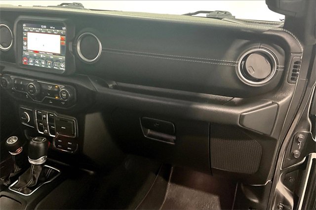 Used 2022 Jeep Wrangler Unlimited Sahara w/ Cold Weather Group image 27