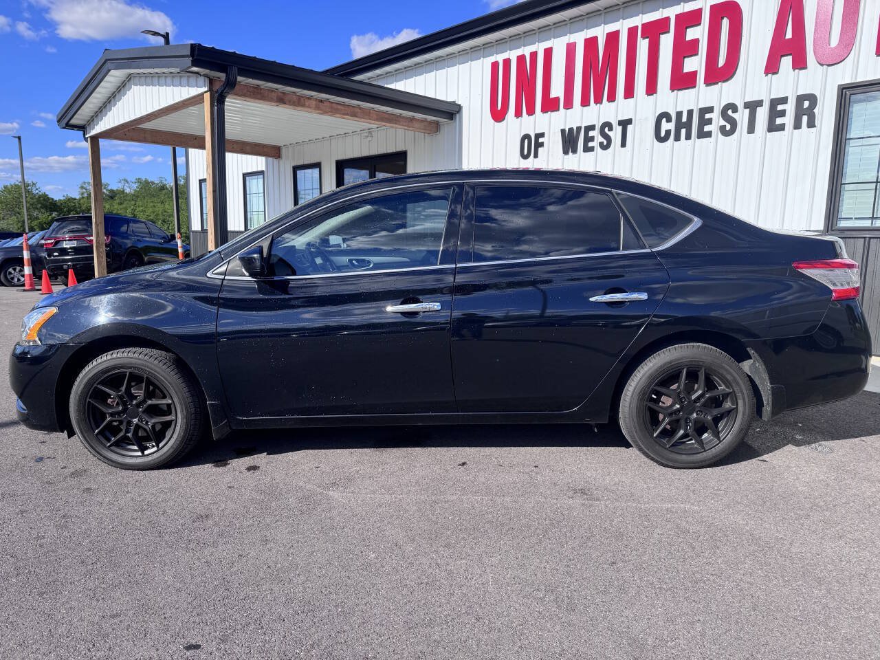 Used 2015 Nissan Sentra SV FWD image 8