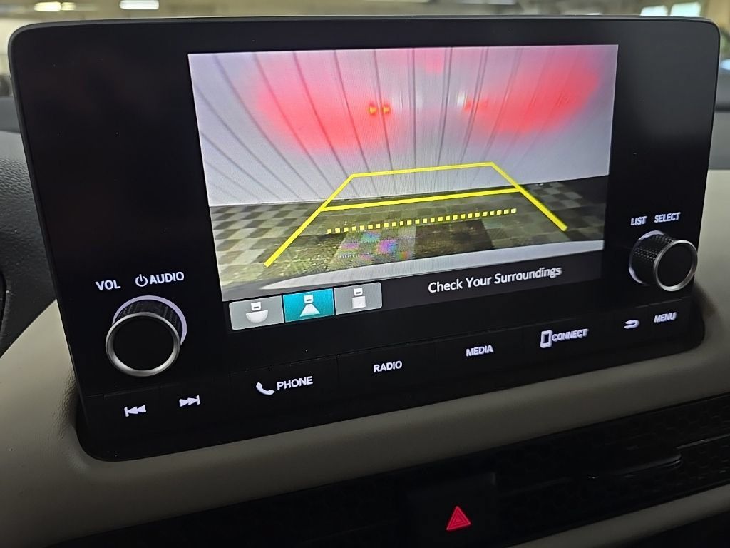 Used 2023 Honda HR-V LX image 23
