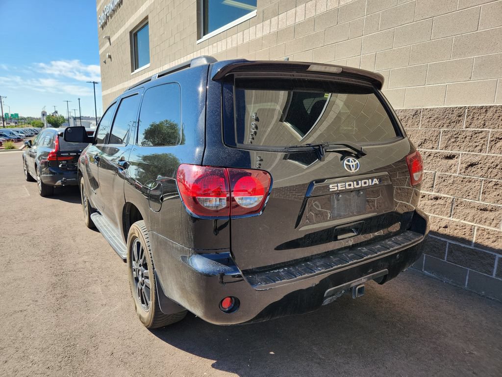 Used 2018 Toyota Sequoia TRD Sport AWD/4WD image 8