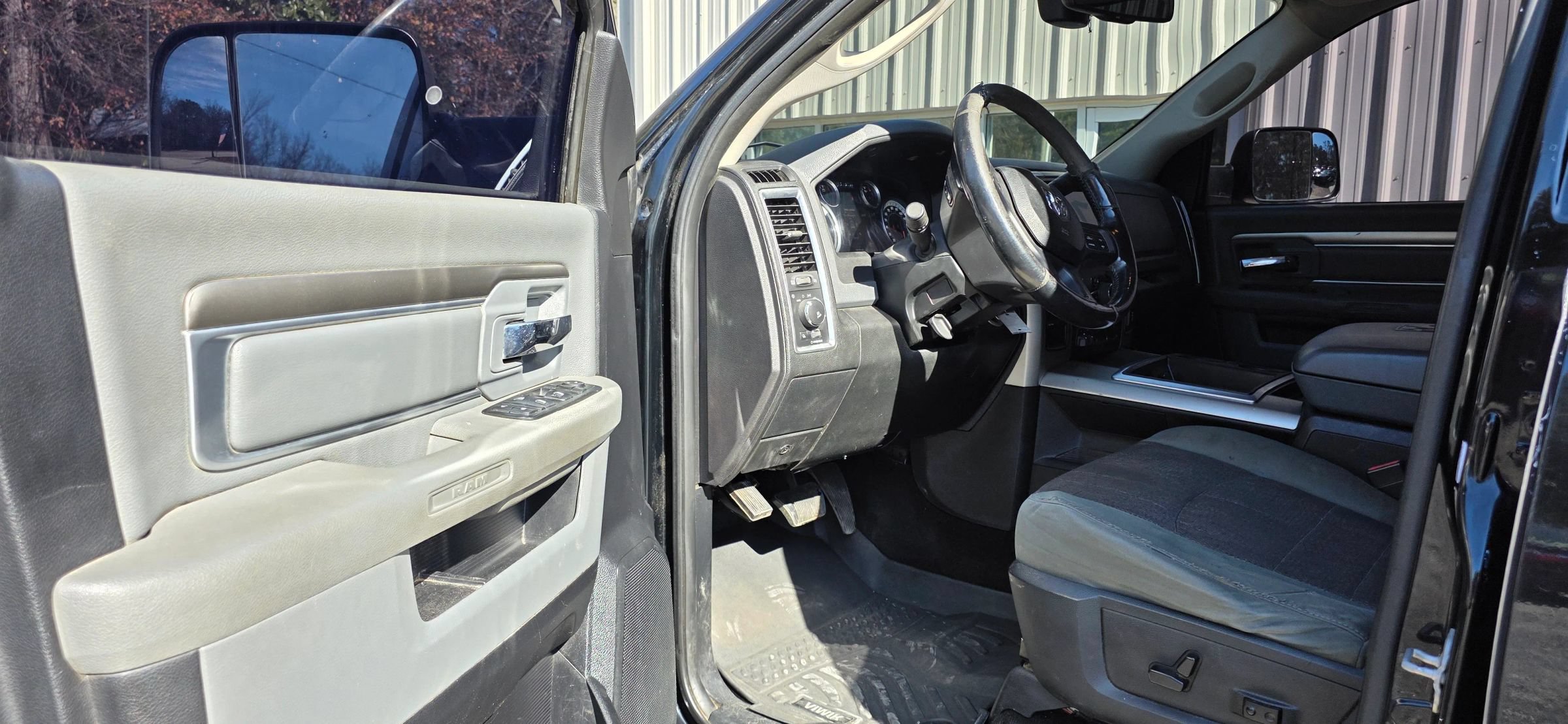 Used 2014 RAM 2500 Big Horn AWD/4WD image 10