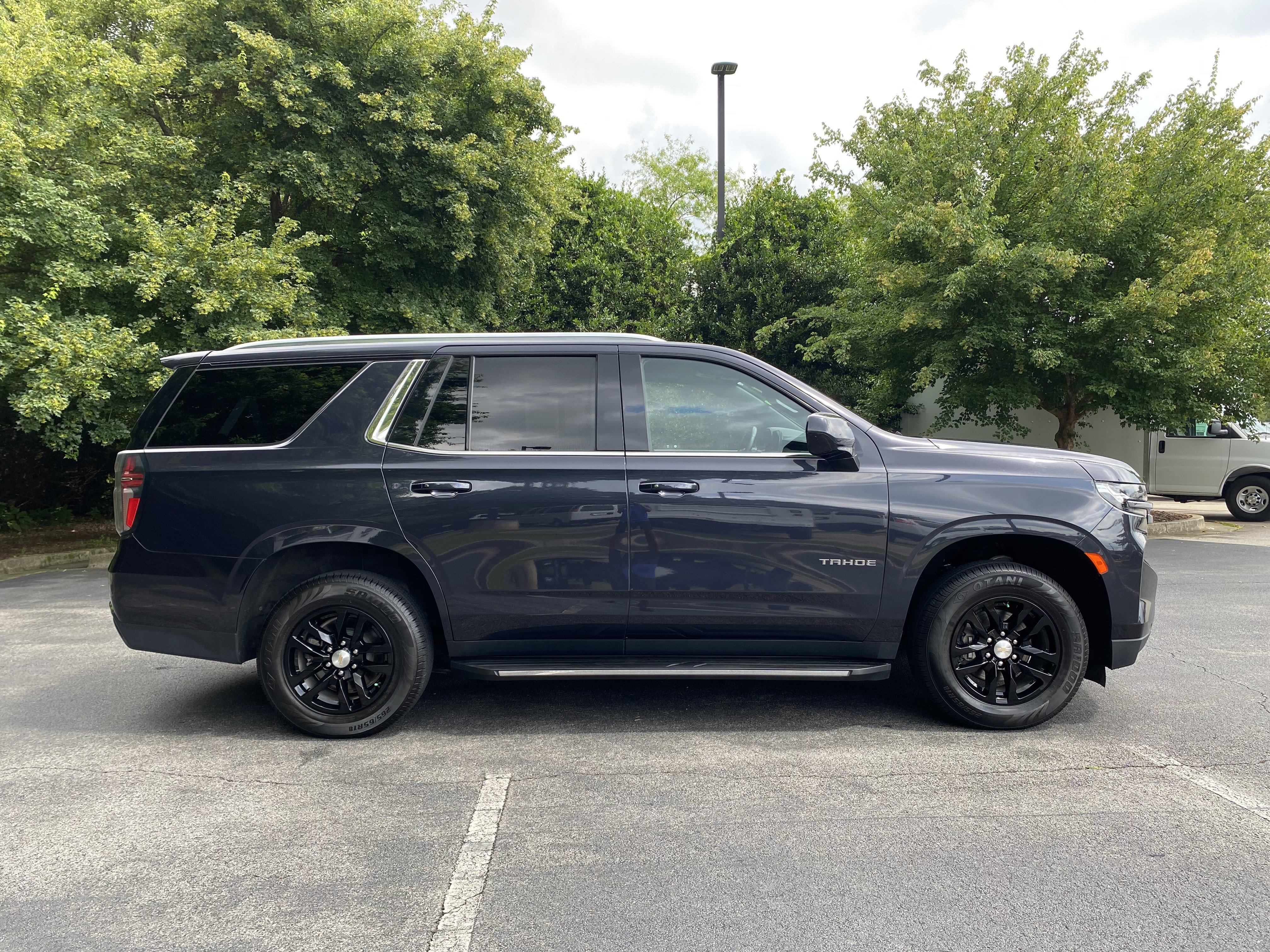 Used 2023 Chevrolet Tahoe LT AWD/4WD image 10
