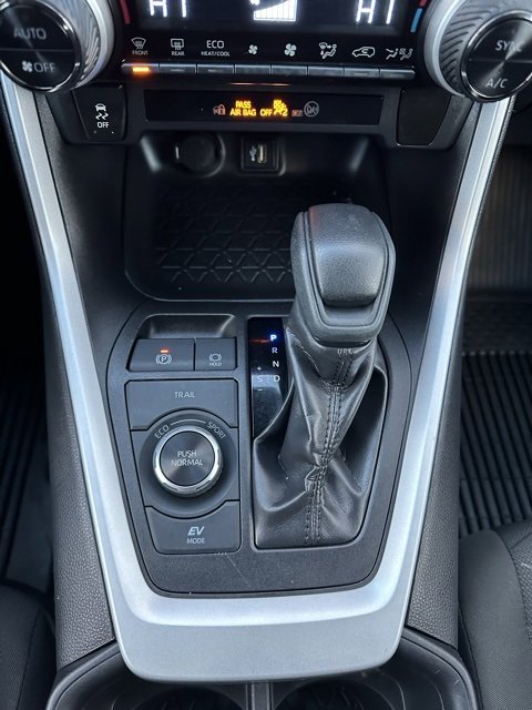 Used 2024 Toyota RAV4 XLE image 13