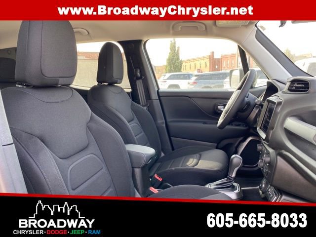 Used 2022 Jeep Renegade Latitude image 7