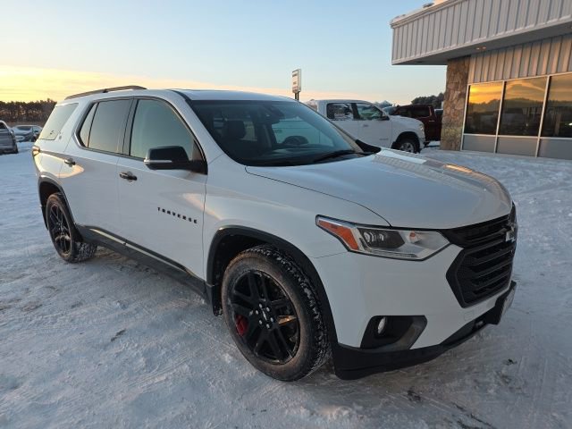 Used 2021 Chevrolet Traverse Premier w/ Redline Edition AWD/4WD image 7