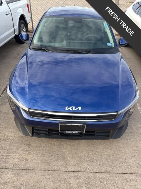 Certified 2025 Kia K4 LXS image 4