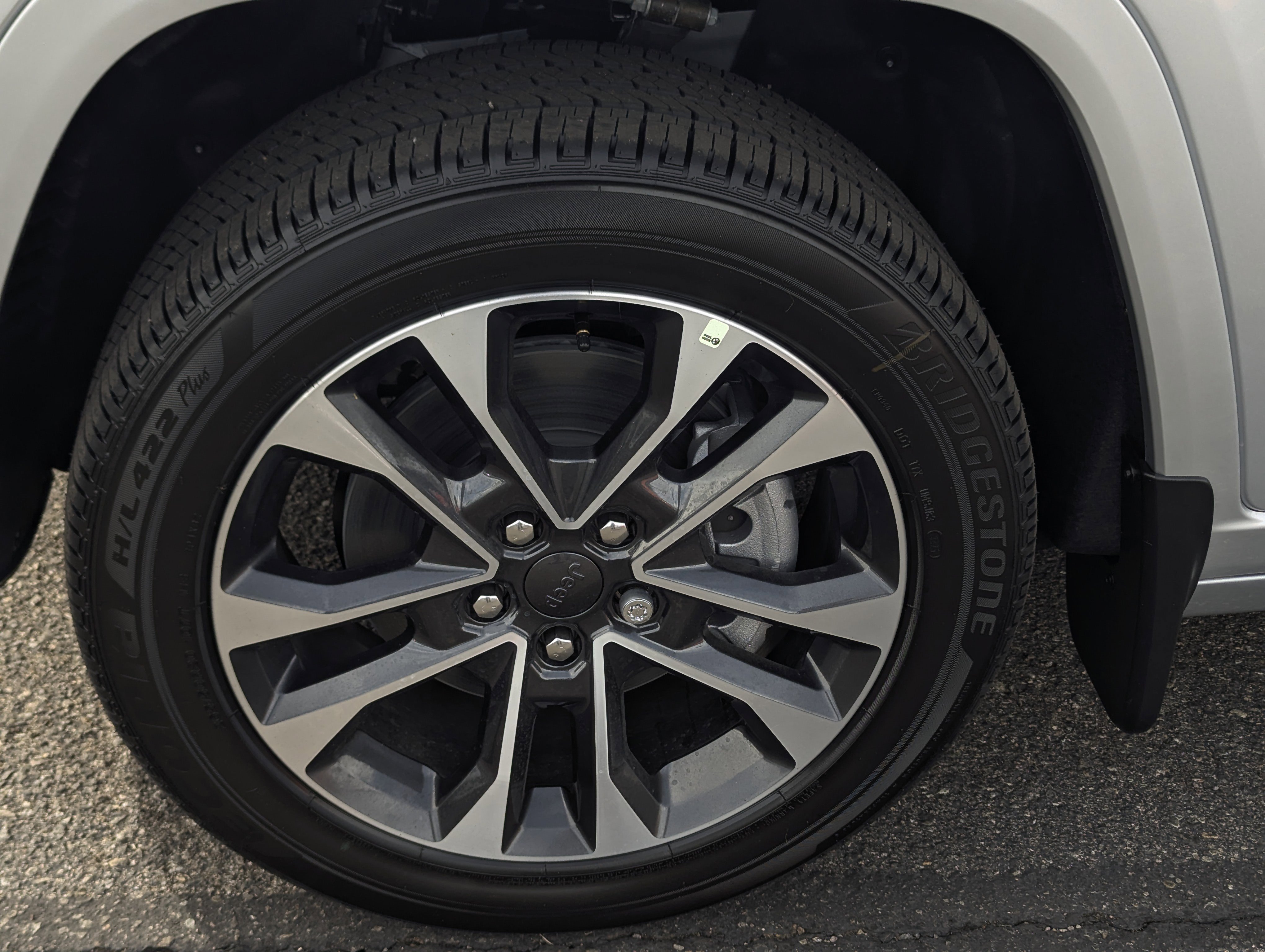 New 2025 Jeep Grand Cherokee L Overland image 7