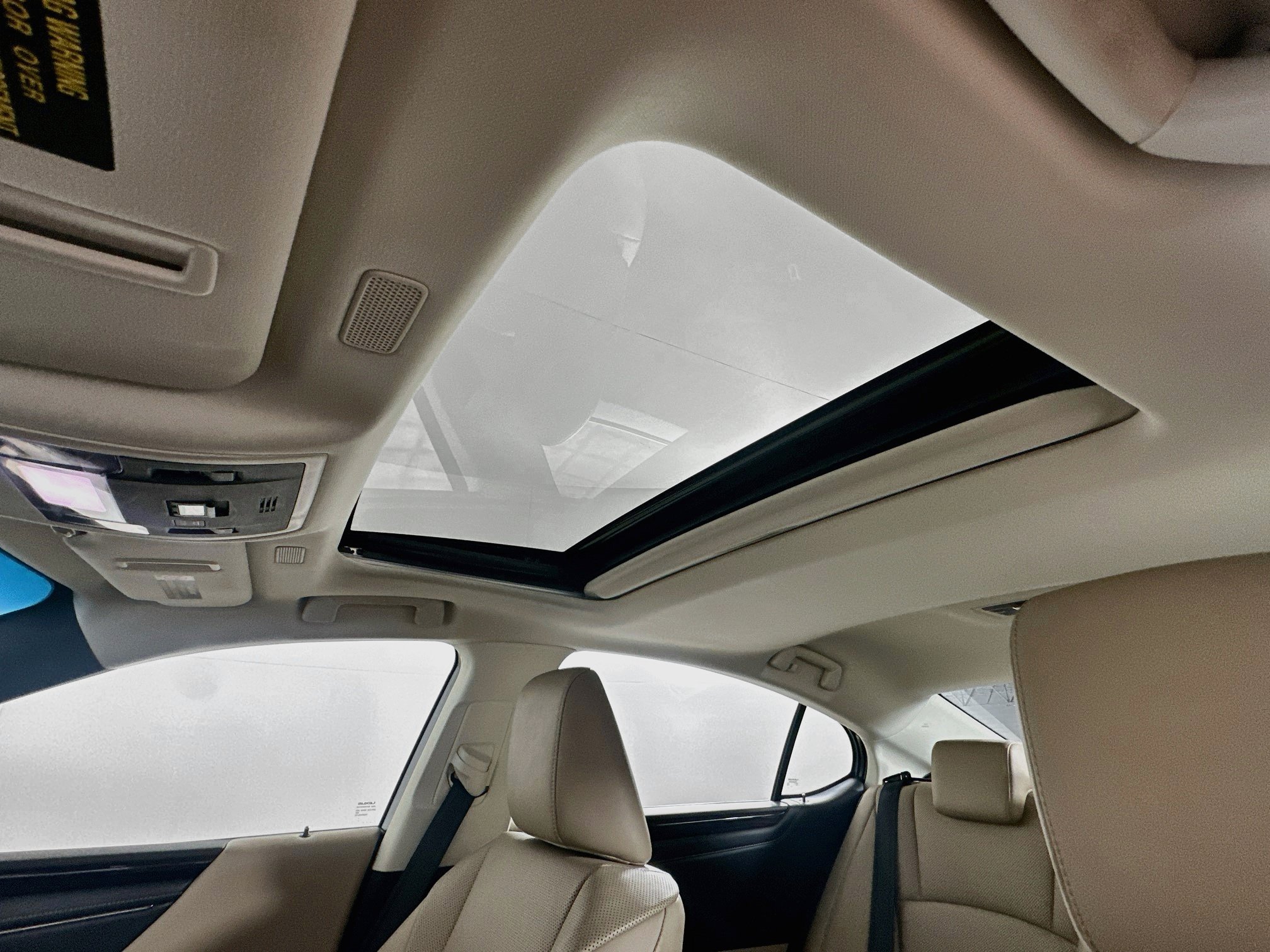 Used 2019 Lexus ES 350 w/ Premium Package FWD image 27
