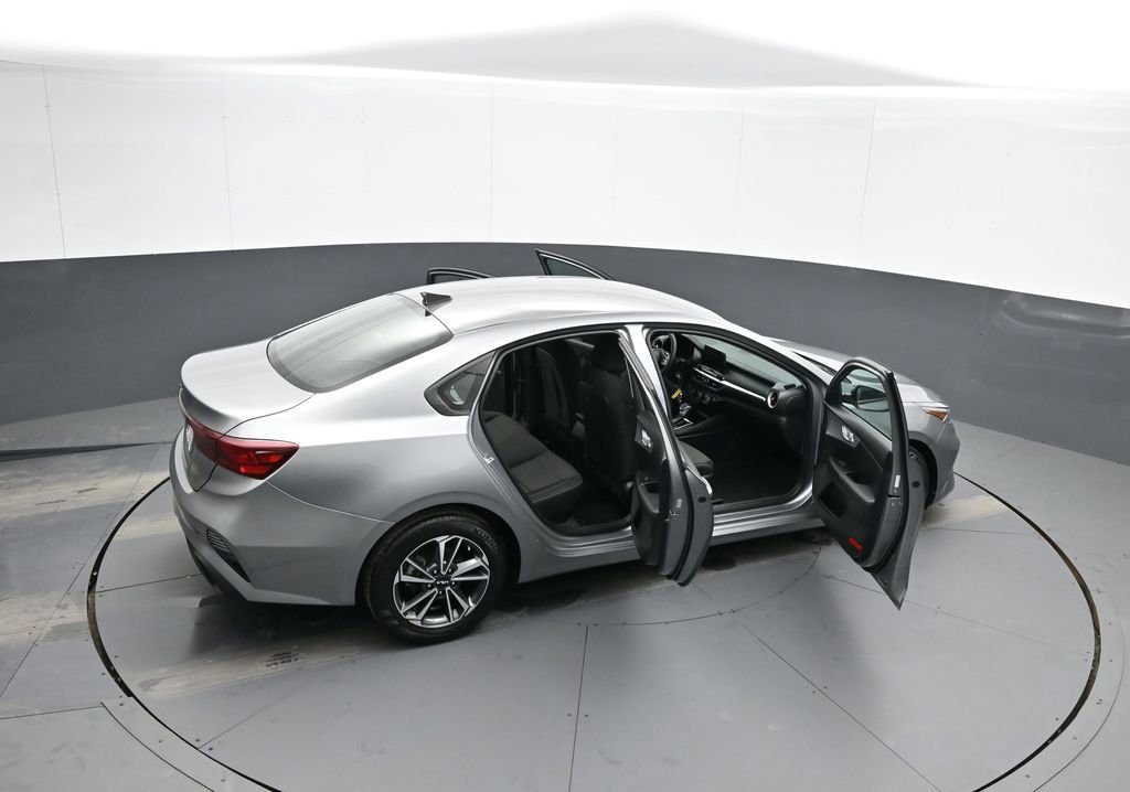 Certified 2024 Kia Forte LXS w/ LXS Technology Package image 43