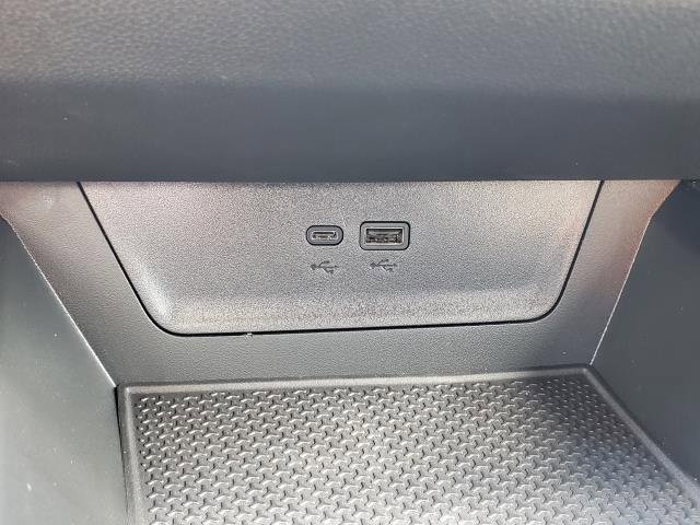 New 2026 Chevrolet Equinox LT w/ Convenience Package II image 28