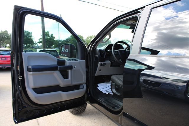 Used 2018 Ford F150 XL w/ Equipment Group 101A Mid RWD image 10