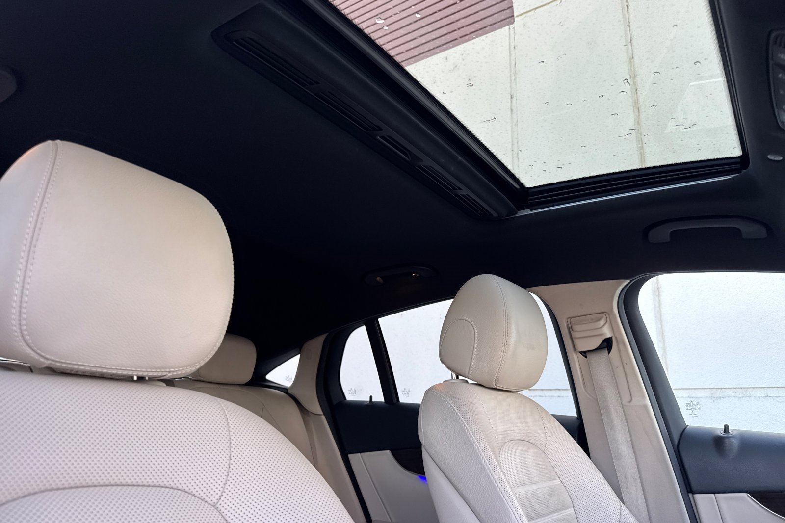 Used 2021 Mercedes-Benz GLC 300 4MATIC Coupe image 20