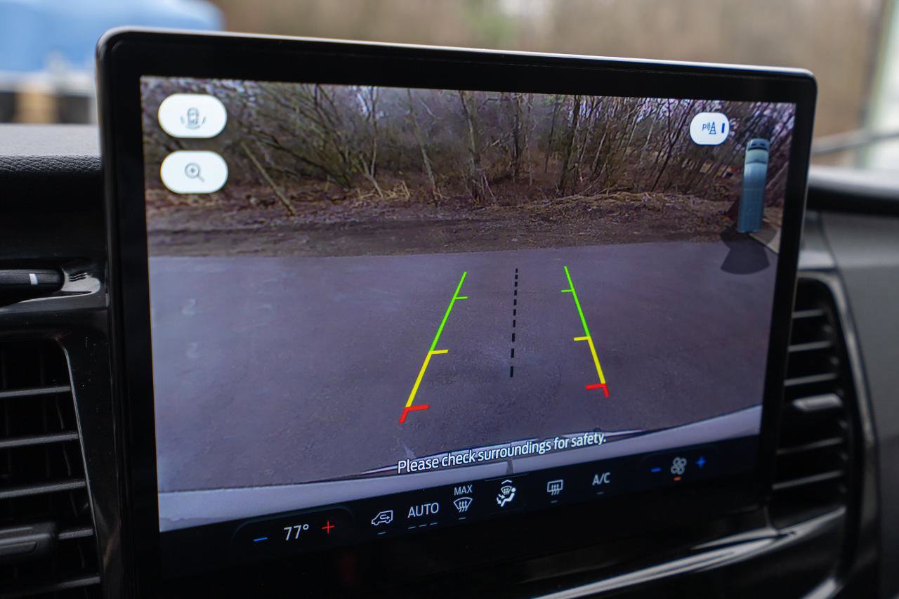 Used 2024 Ford Transit 350 XLT image 26