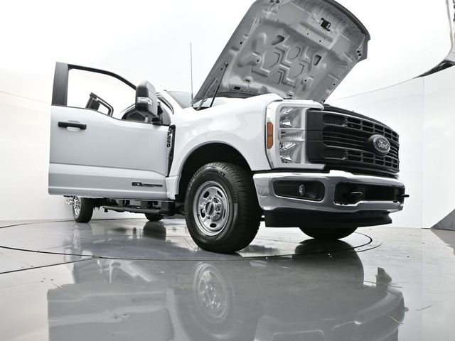 New 2026 Ford F250 XL image 34