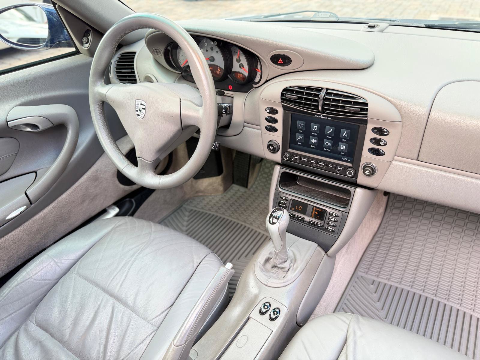 Used 2000 Porsche 911 Carrera RWD image 48