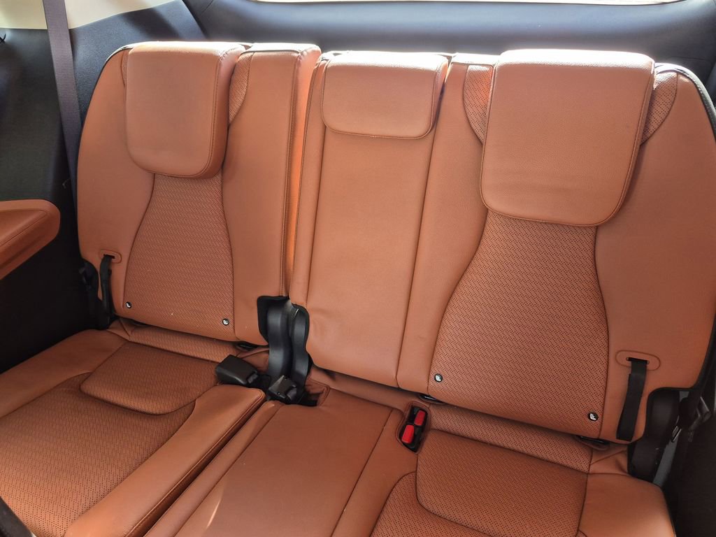 Certified 2023 Kia Carnival SX Prestige image 16