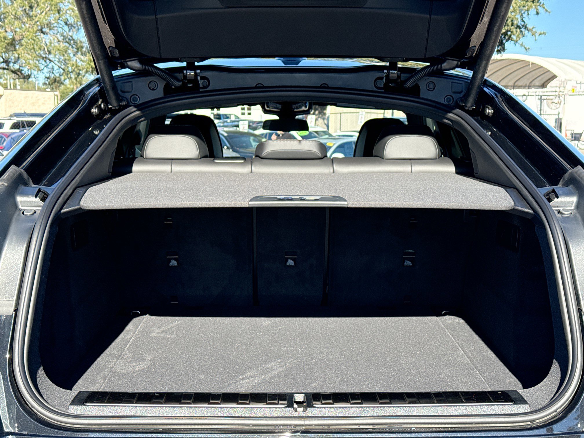 New 2026 BMW X6 M60i image 11