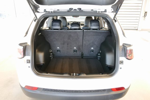 Used 2024 Jeep Compass Limited image 13