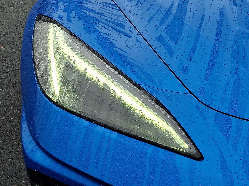 Certified 2025 Chevrolet Corvette Stingray Convertible RWD image 9