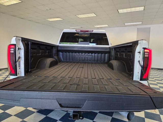 Used 2024 GMC Sierra 2500 AT4X AWD/4WD image 15