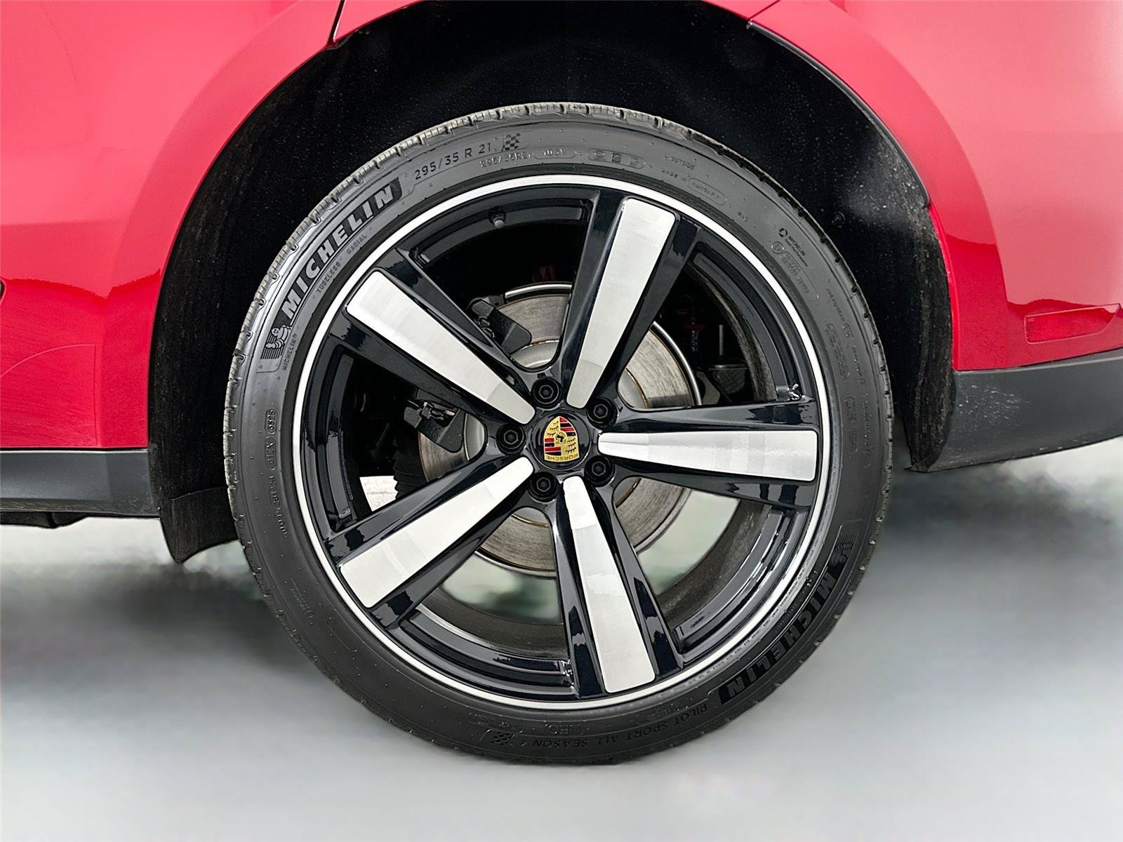 Certified 2026 Porsche Macan Turbo AWD/4WD image 12