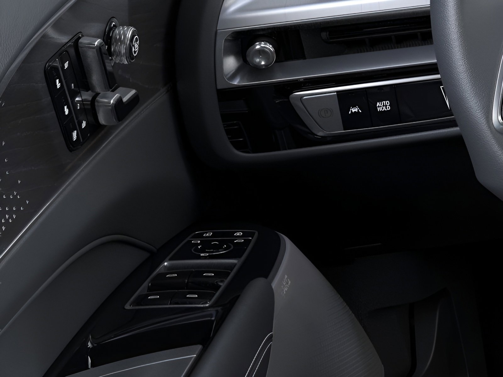 New 2026 Cadillac Lyriq V image 22