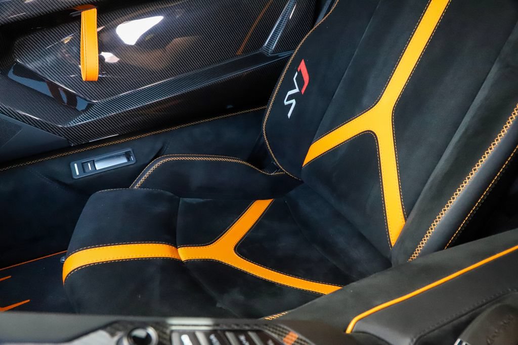 Used 2019 Lamborghini Aventador SVJ AWD/4WD image 34