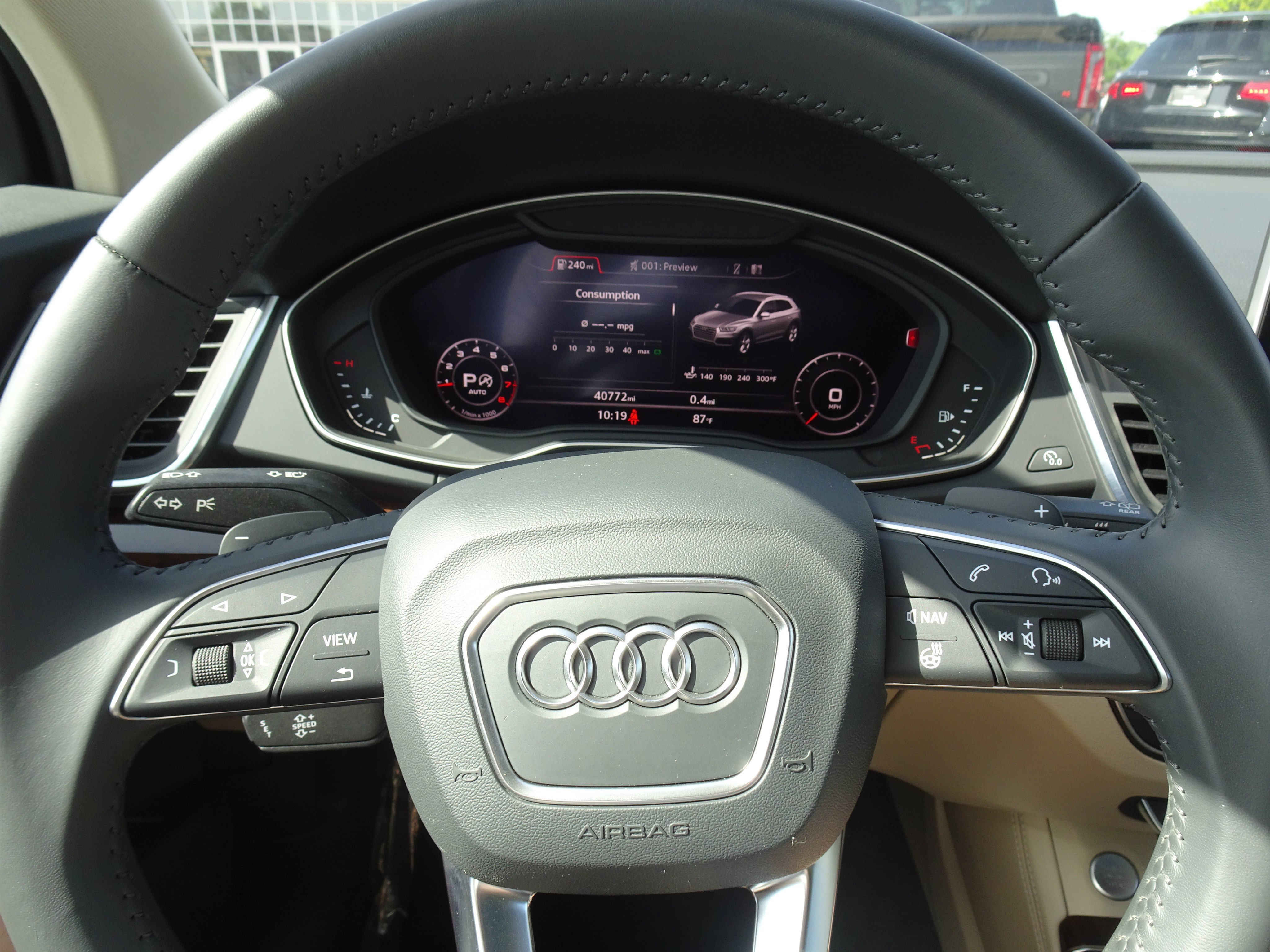 Used 2019 Audi Q5 2.0T Premium Plus w/ Premium Plus Package AWD/4WD image 16