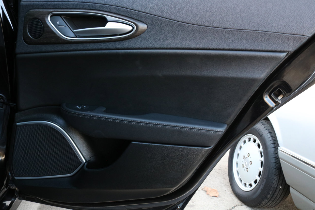 Used 2021 Alfa Romeo Giulia Ti w/ Nero Edizione image 43