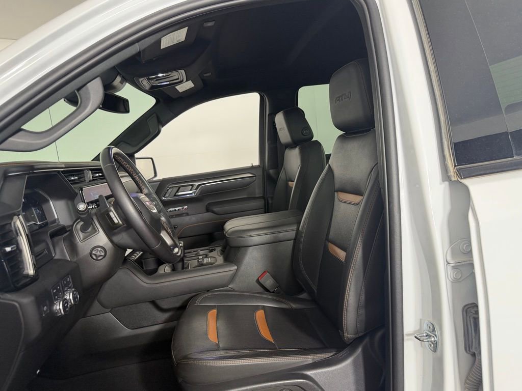Used 2023 GMC Sierra 1500 AT4 AWD/4WD image 19