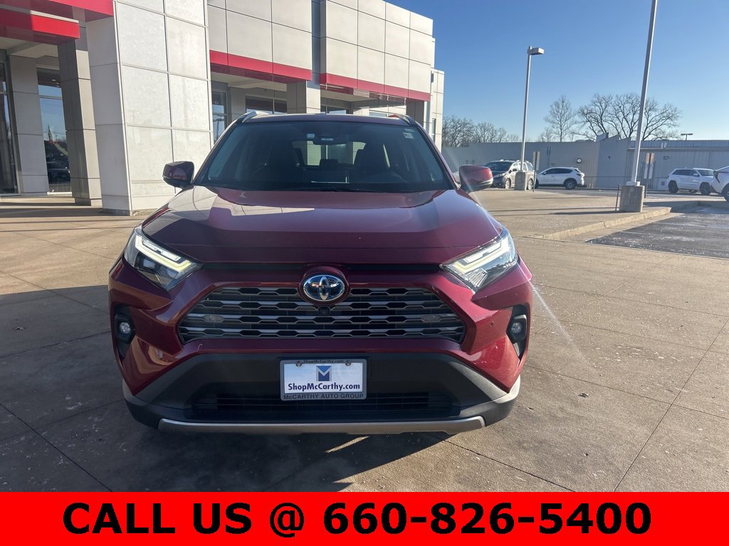 Used 2022 Toyota RAV4 Limited image 3