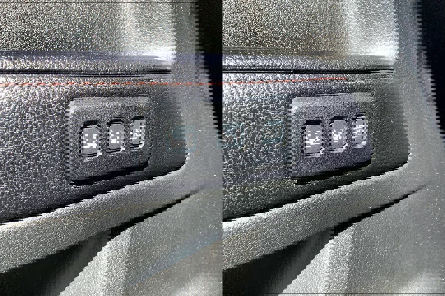 Used 2018 Toyota 4Runner Limited image 31