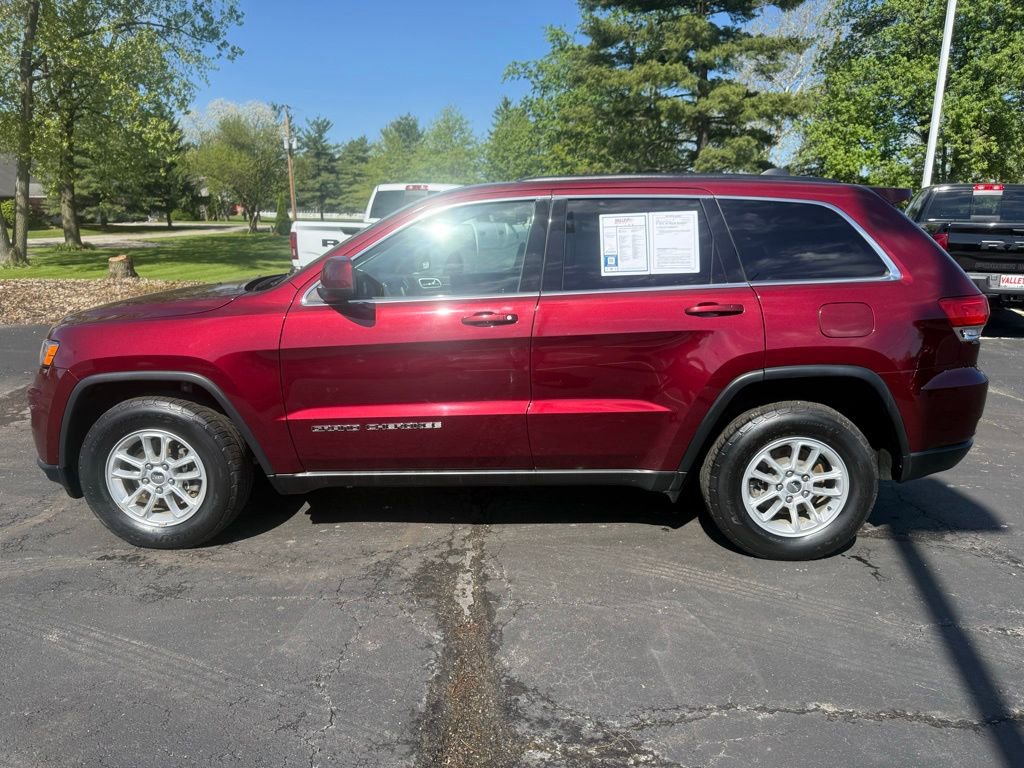 Used 2018 Jeep Grand Cherokee Laredo AWD/4WD image 6