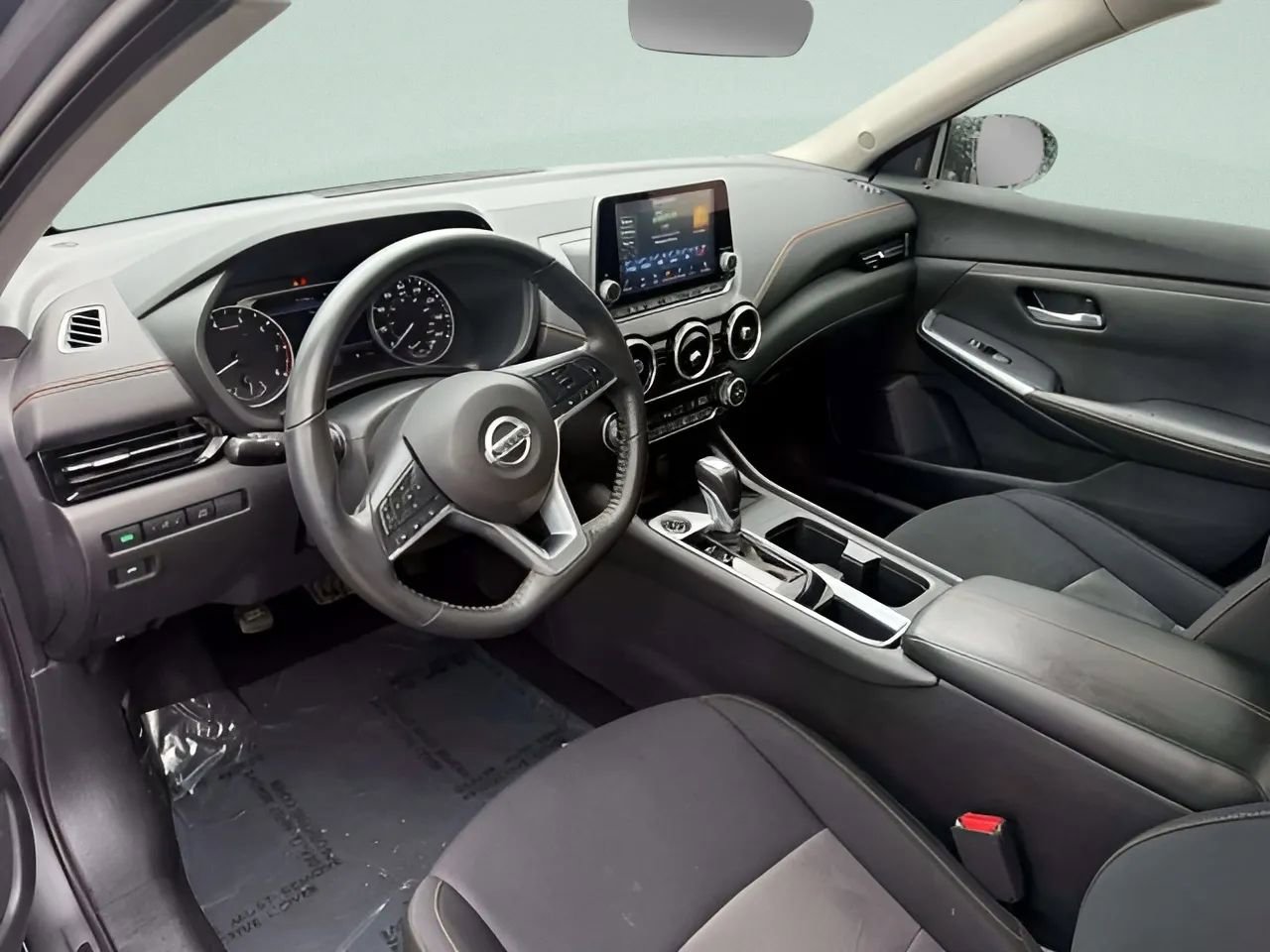 Used 2023 Nissan Sentra SR w/ Electronics Package image 32