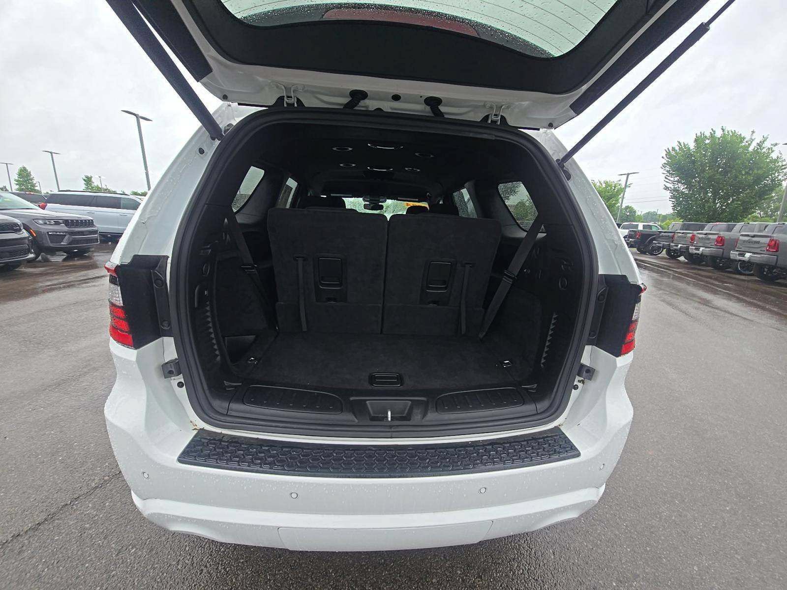 Used 2024 Dodge Durango GT AWD/4WD image 35
