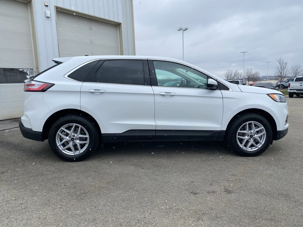 Used 2024 Ford Edge SEL video 2