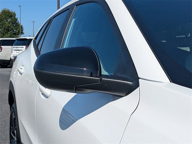 Certified 2025 Chevrolet Trax RS image 11