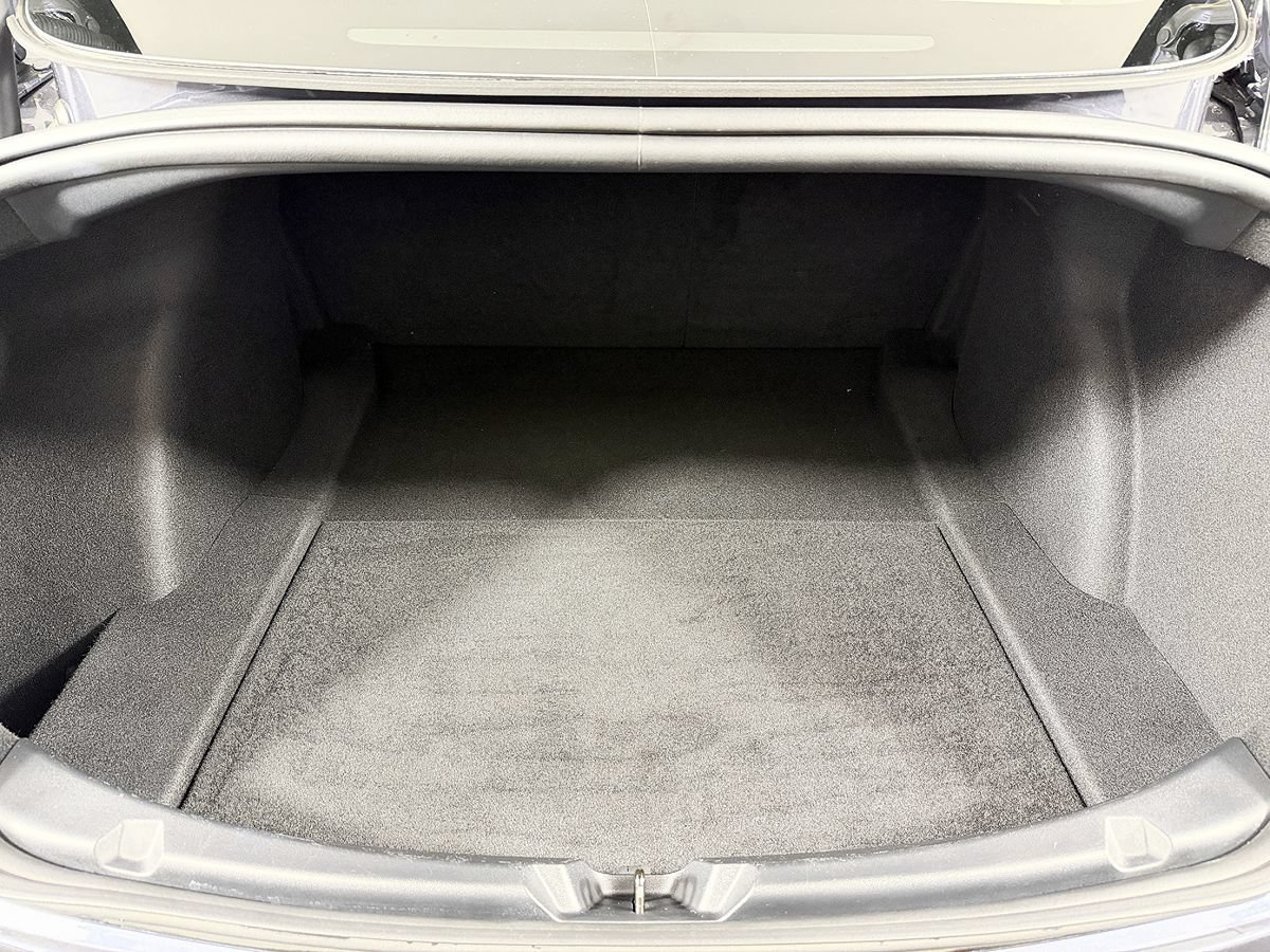 Used 2023 Tesla Model 3 Standard Range RWD image 12