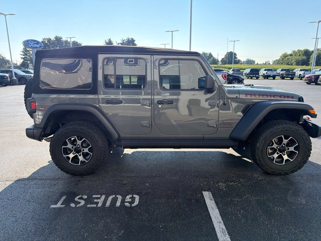Used 2023 Jeep Wrangler Unlimited Rubicon w/ Cold Weather Group AWD/4WD image 5