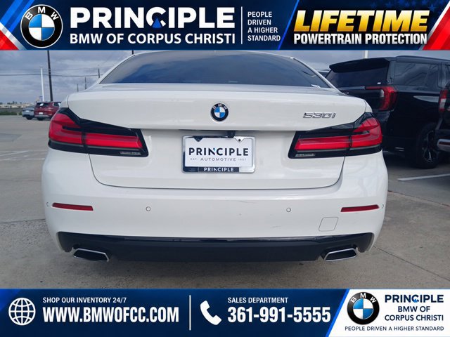 Used 2021 BMW 530i w/ Premium Package RWD image 9