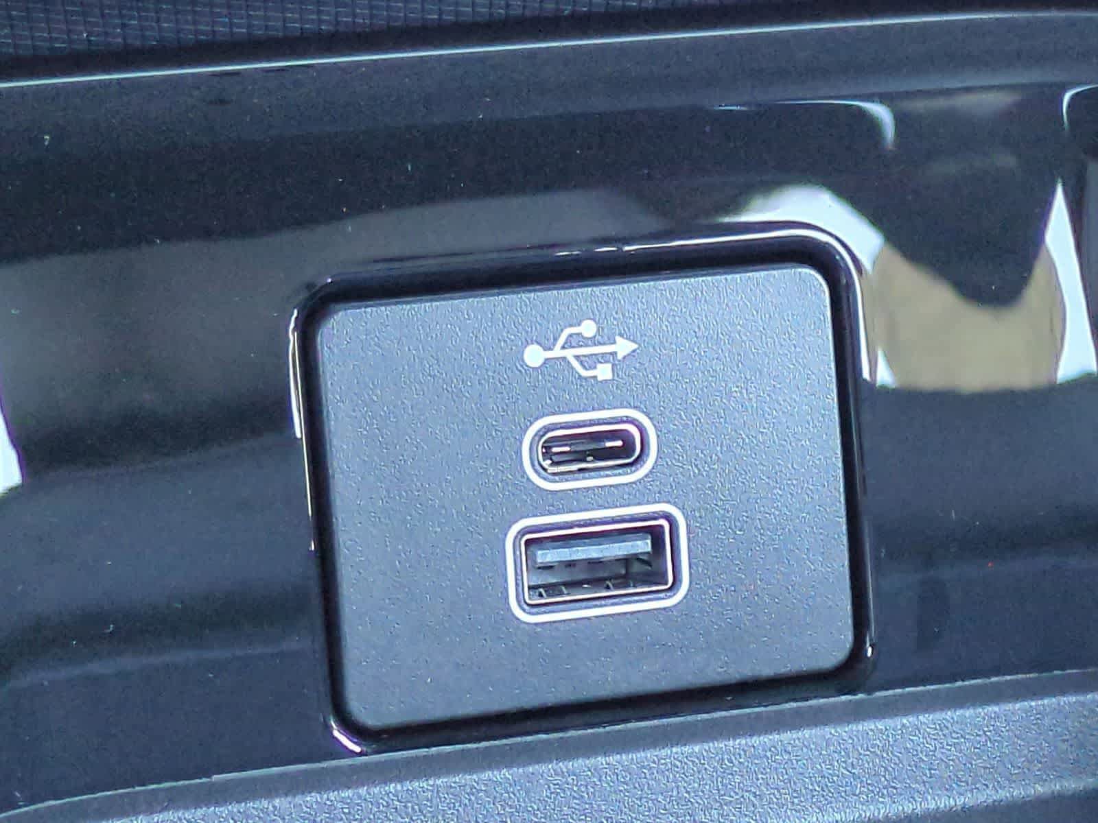 New 2026 Ford Mustang Mach-E GT w/ Interior Protection Package AWD/4WD image 30