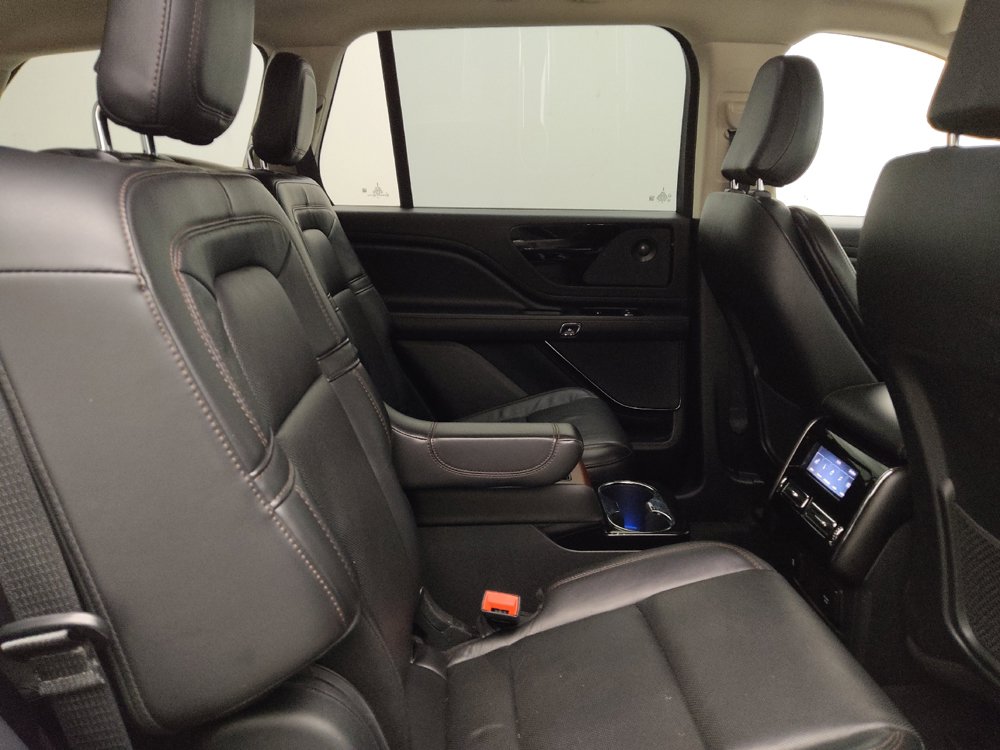 Used 2021 Lincoln Aviator Reserve w/ Equipment Group 201A AWD/4WD image 19