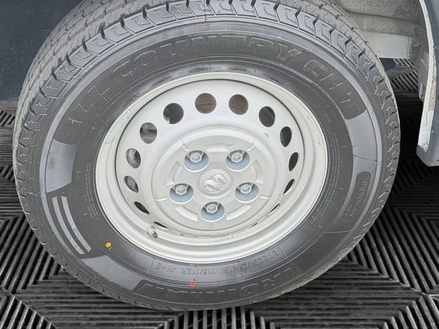 Used 2026 RAM ProMaster 2500 w/ Convenience Group FWD image 9