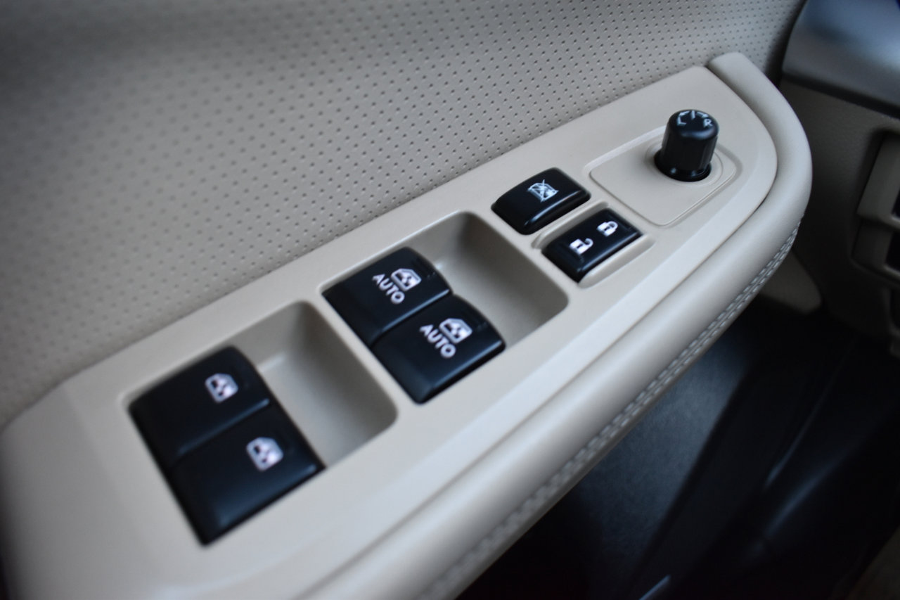 Used 2015 Subaru Outback 2.5i Limited w/ Protection Package #2 image 35