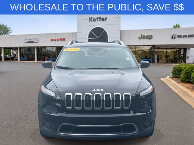 Used 2014 Jeep Cherokee Limited w/ Luxury Group FWD image 2